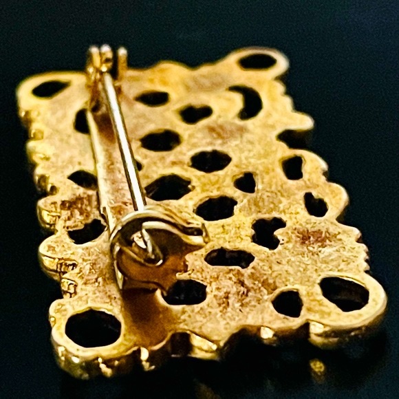 Vintage Gold Cutout Art Nouveau Style Brooch - Picture 5 of 6